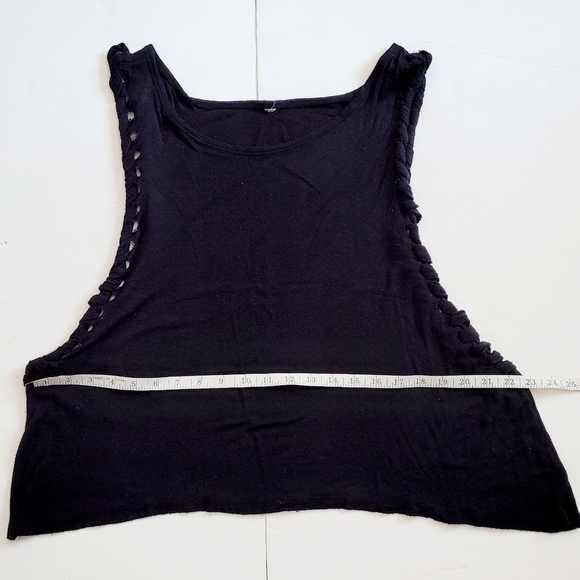 Woven muscle-t - Picture 2 of 5